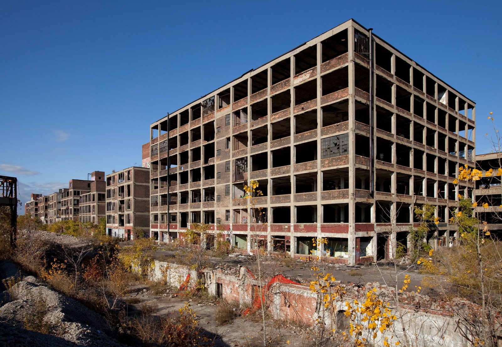 Detroit: Ruins of the American Dream (image credits: wikimedia)