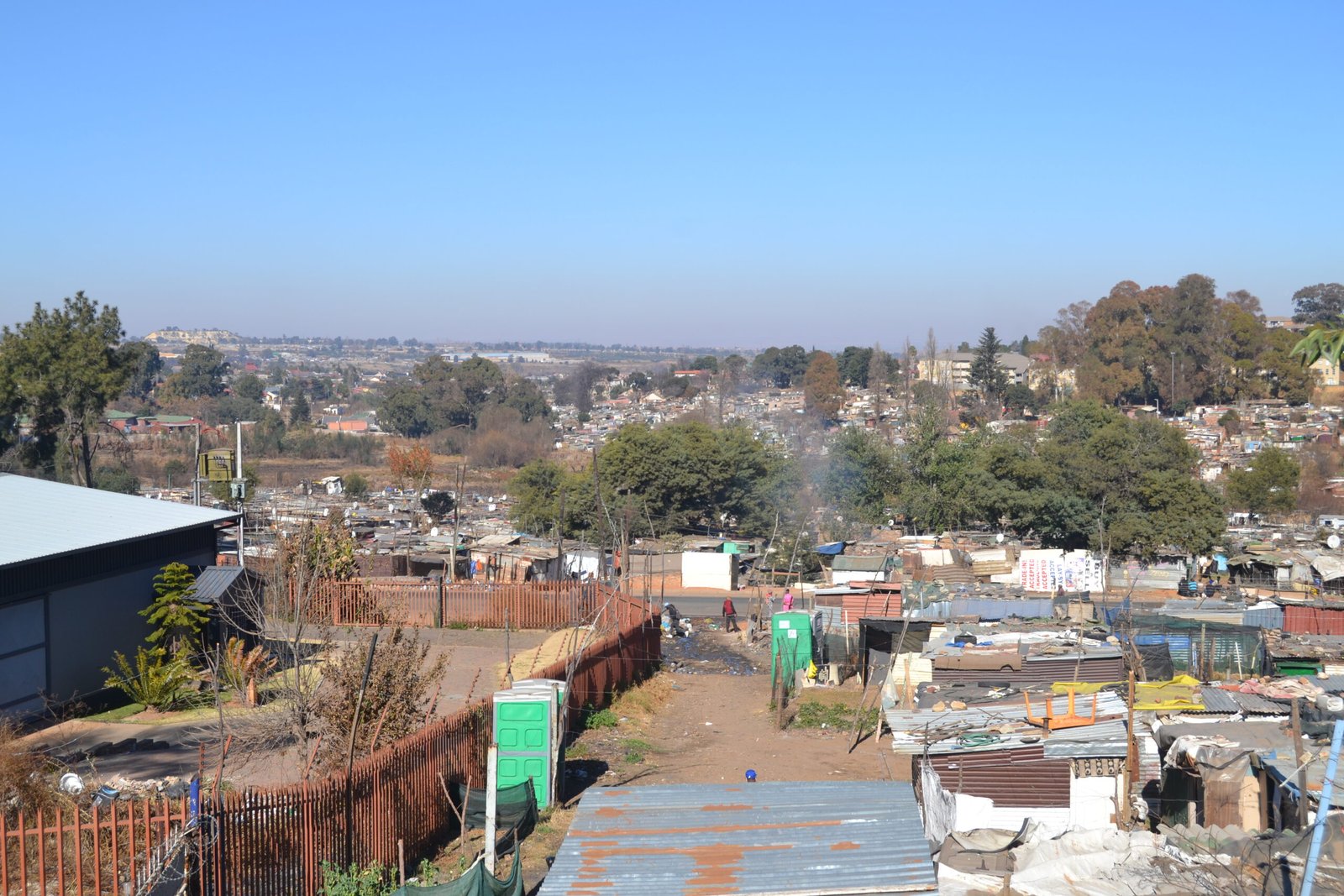 Johannesburg: Fortress Cities and Fear (image credits: wikimedia)