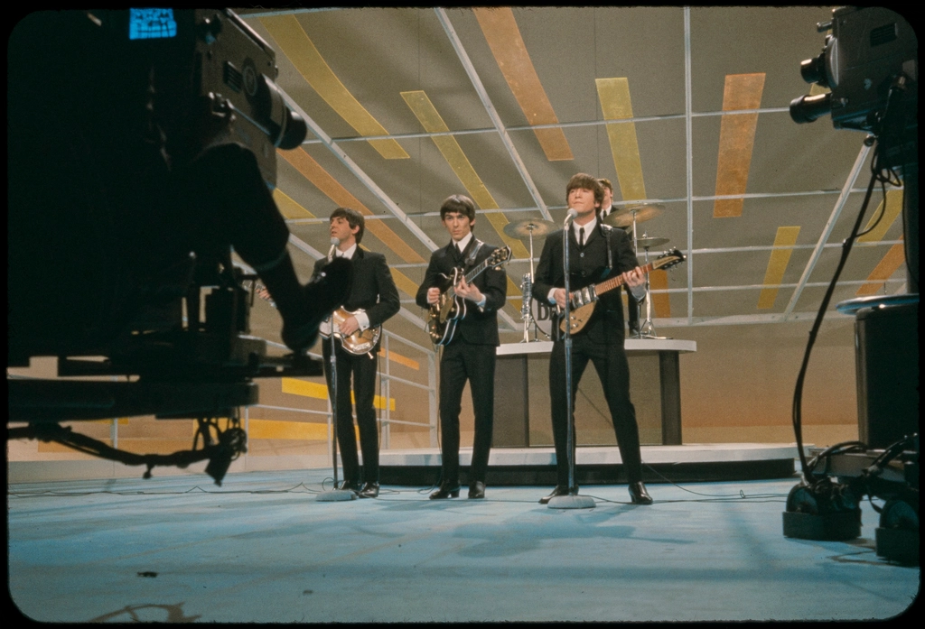 6. The Beatles (image credits: rawpixel)