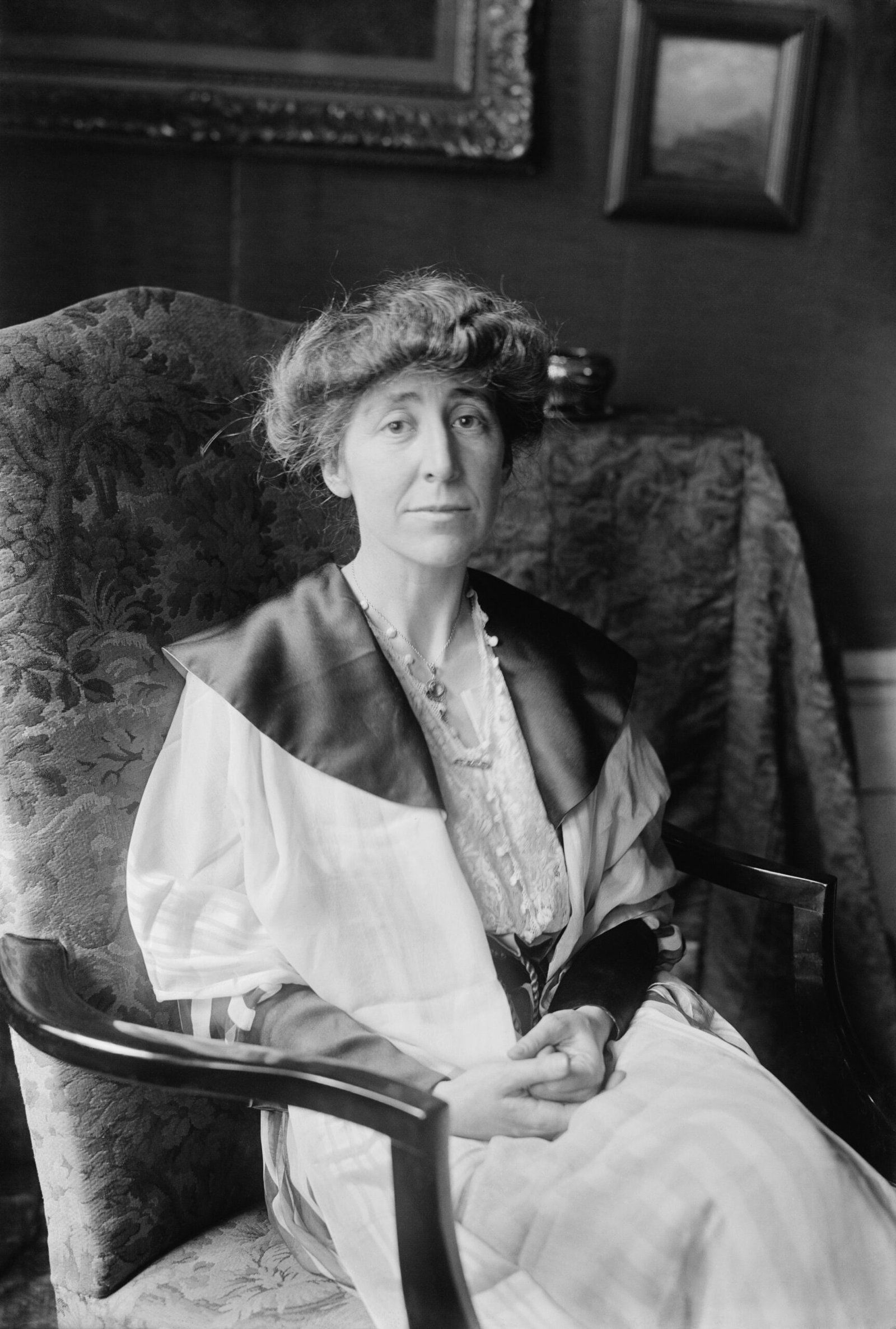 Jeannette Rankin: The First Woman in Congress (image credits: wikimedia)