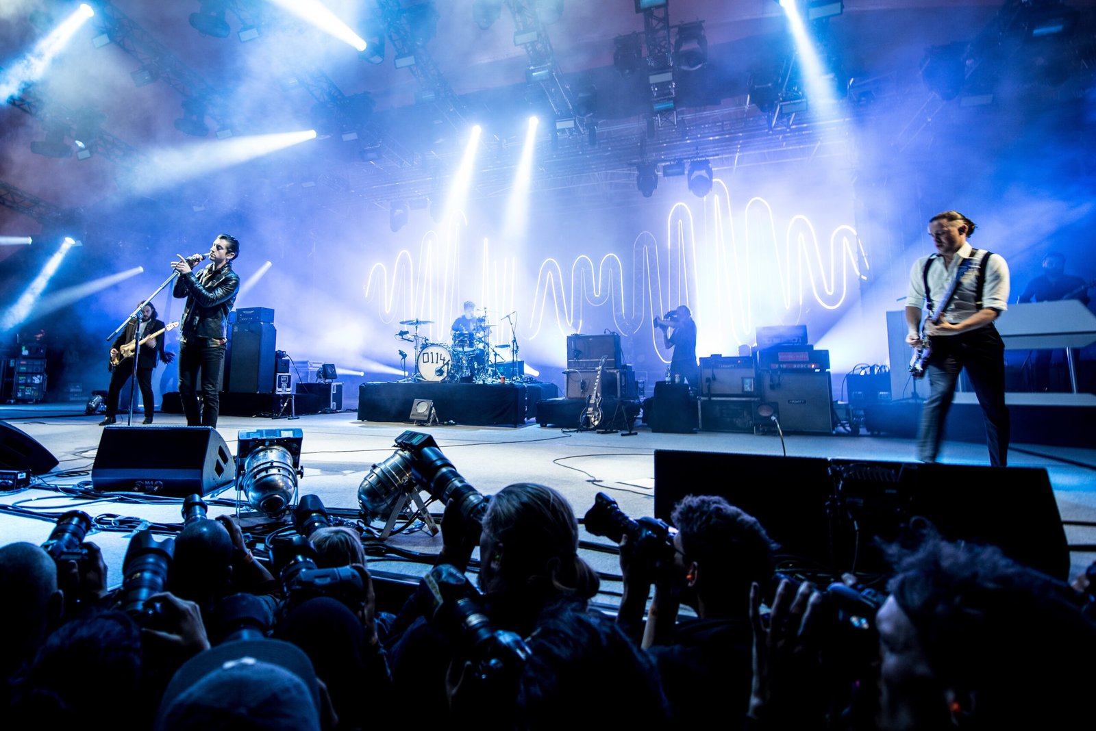 Arctic Monkeys – Whatever People Say I Am, That’s What I’m Not (2006) (image credits: wikimedia)