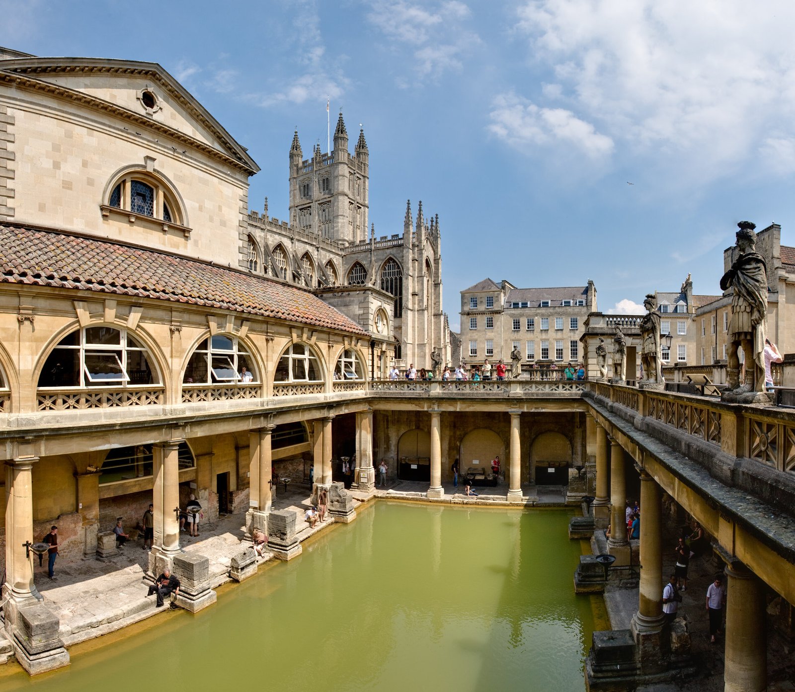 Medieval People Bathed Regularly and Weren't Dirty (image credits: wikimedia)