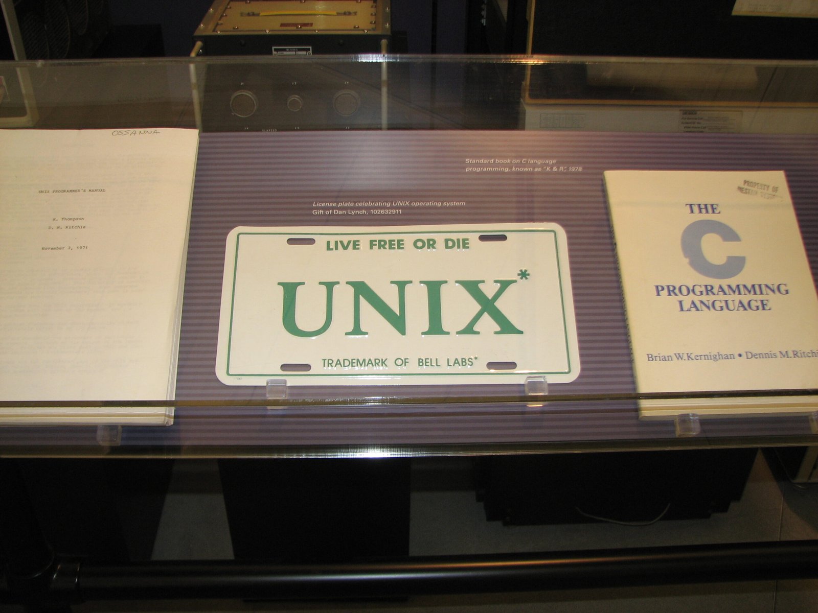 UNIX and C Programming - The Foundation of Computing (image credits: wikimedia)