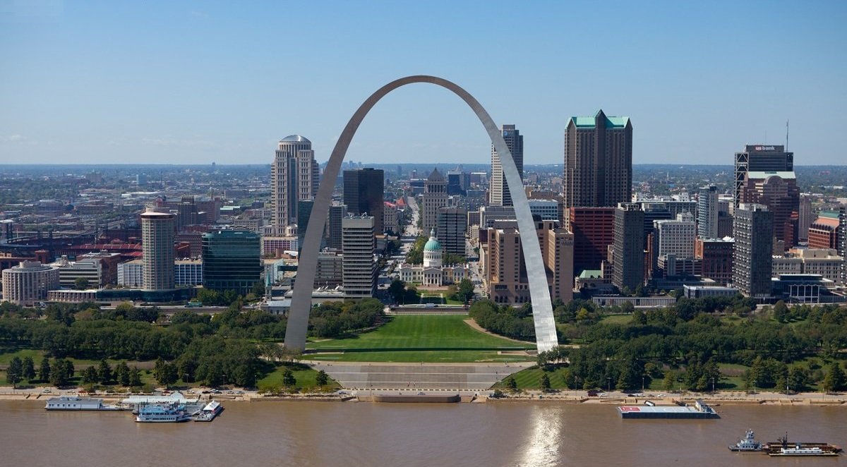 The Gateway Arch's Near-Cancellation Due to Public Hatred (image credits: wikimedia)