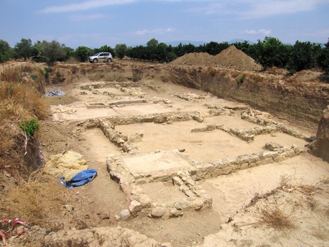 Helike: The Greek City Swallowed by the Sea (image credits: wikimedia)