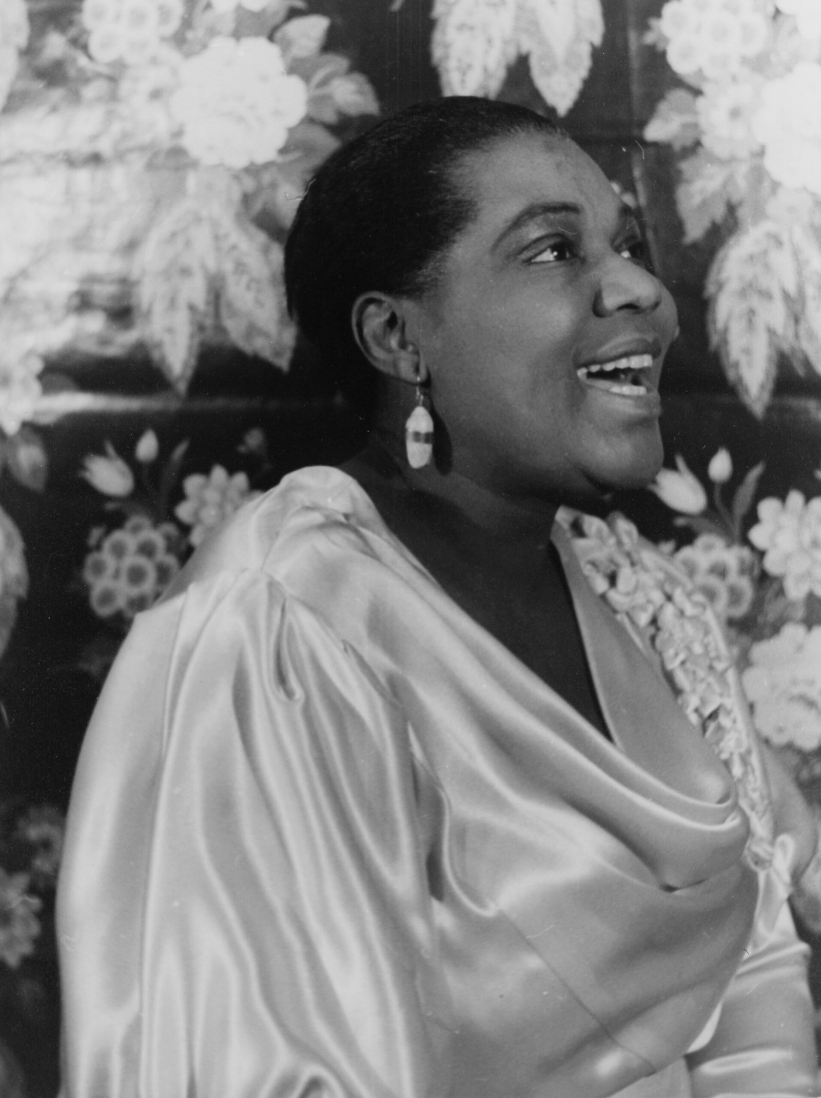 Bessie Smith’s “Downhearted Blues”: A Voice That Changed Everything (image credits: wikimedia)