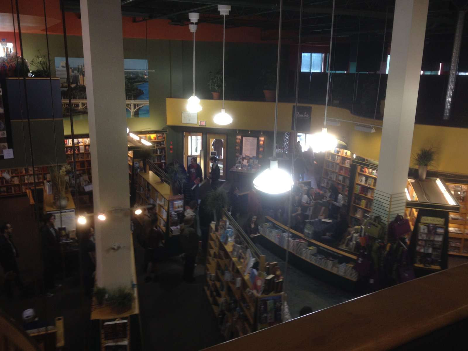 Robinson's Books - Seattle's Speculative Fiction Laboratory (image credits: wikimedia)