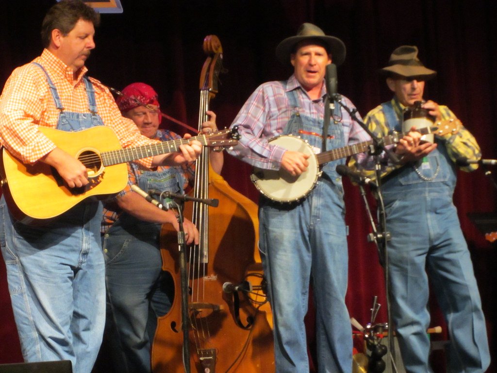 Jug Band Music: The DIY Revolution That Started It All (image credits: flickr)