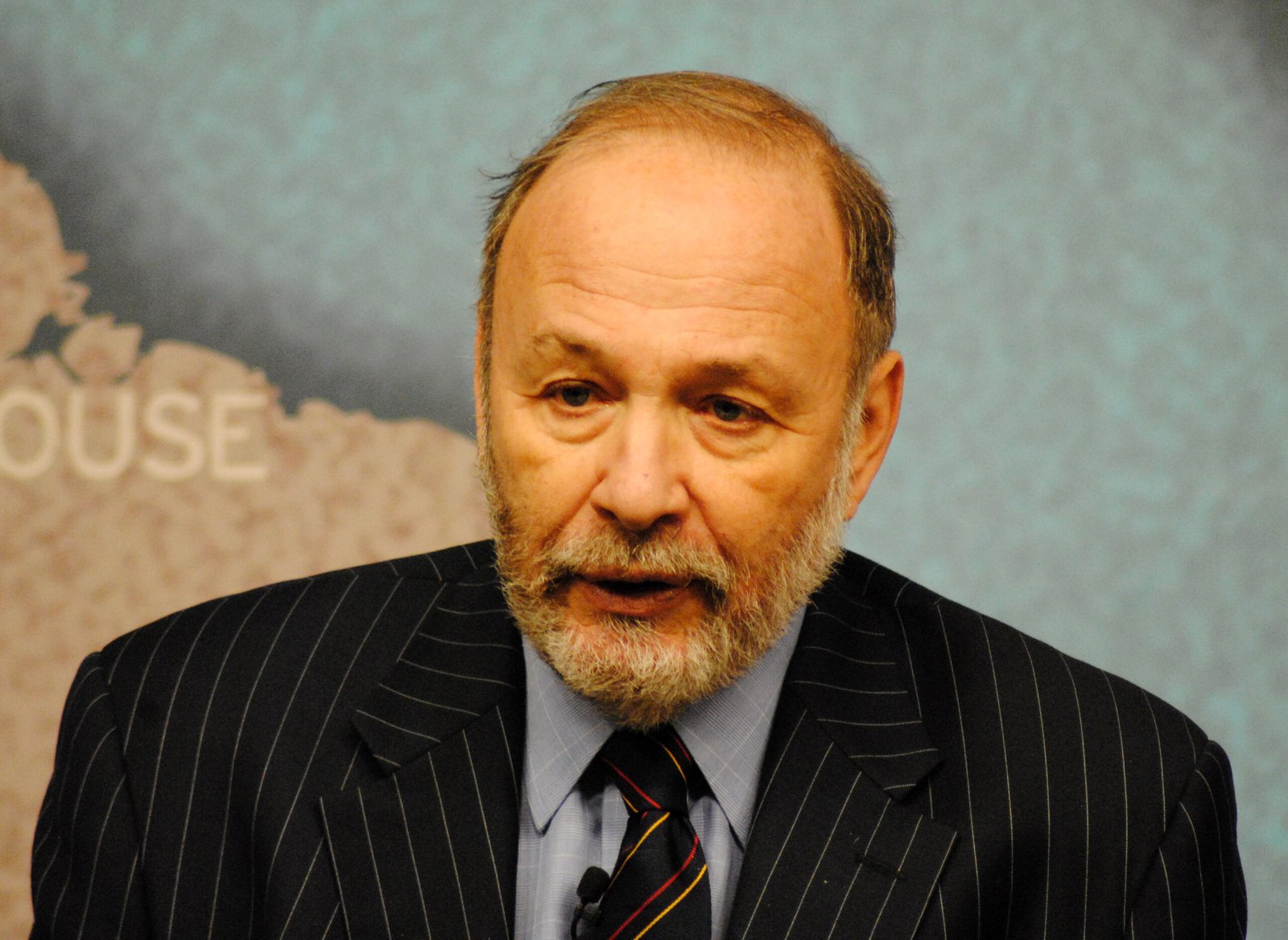 Primary Colors by Anonymous (Joe Klein) (image credits: wikimedia)