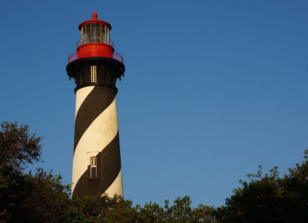 St. Augustine Lighthouse – Florida's Beacon of Tragic Spirits (image credits: flickr)