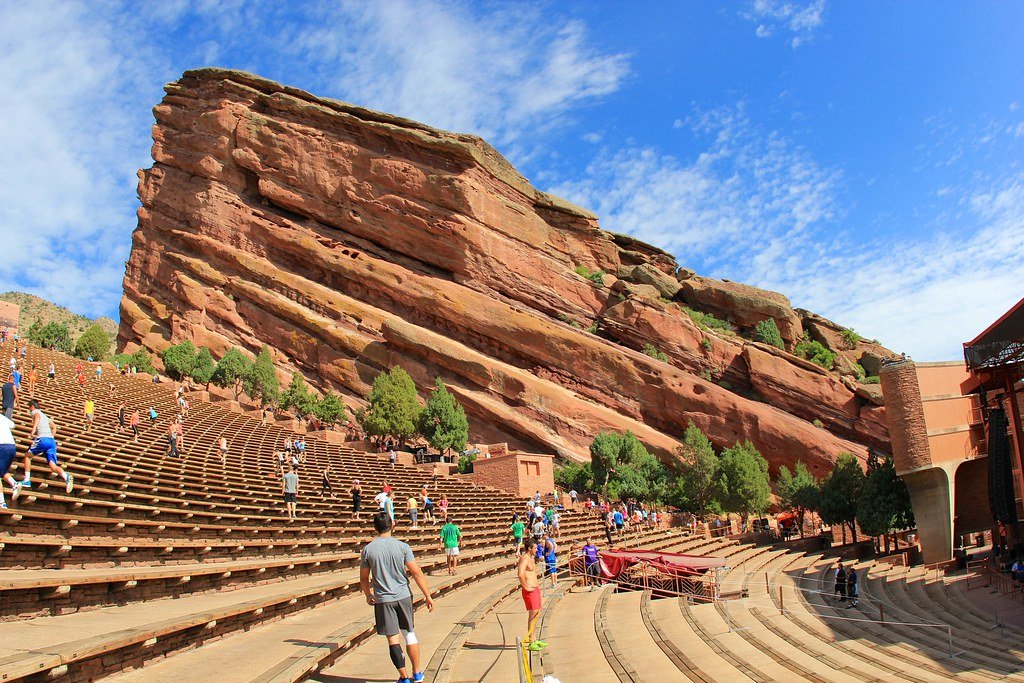 Red Rocks Amphitheatre: Carved by Nature and Protest (image credits: flickr)