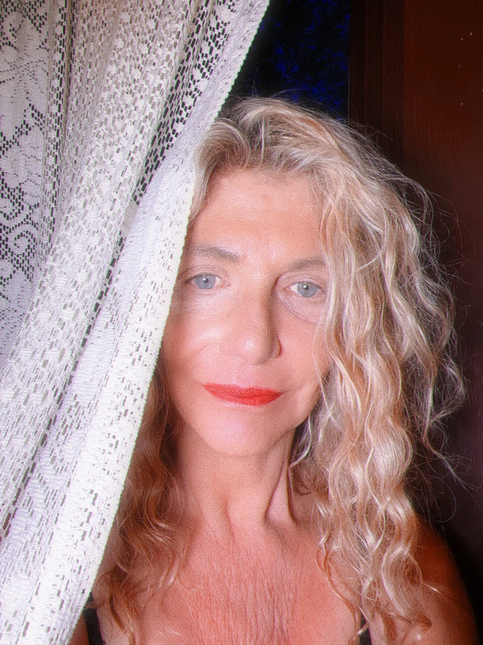 Pebe Sebert: The Mother Behind Modern Pop Hits (image credits: wikimedia)