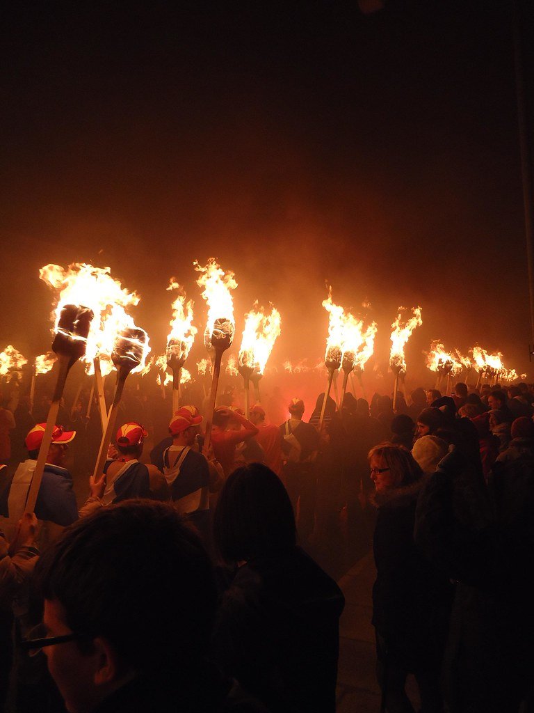 Up Helly Aa: Viking Fire Festival in Scottish Islands (image credits: flickr)