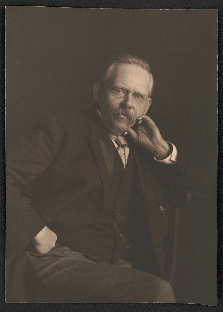 9. How the Other Half Lives by Jacob Riis (image credits: flickr)