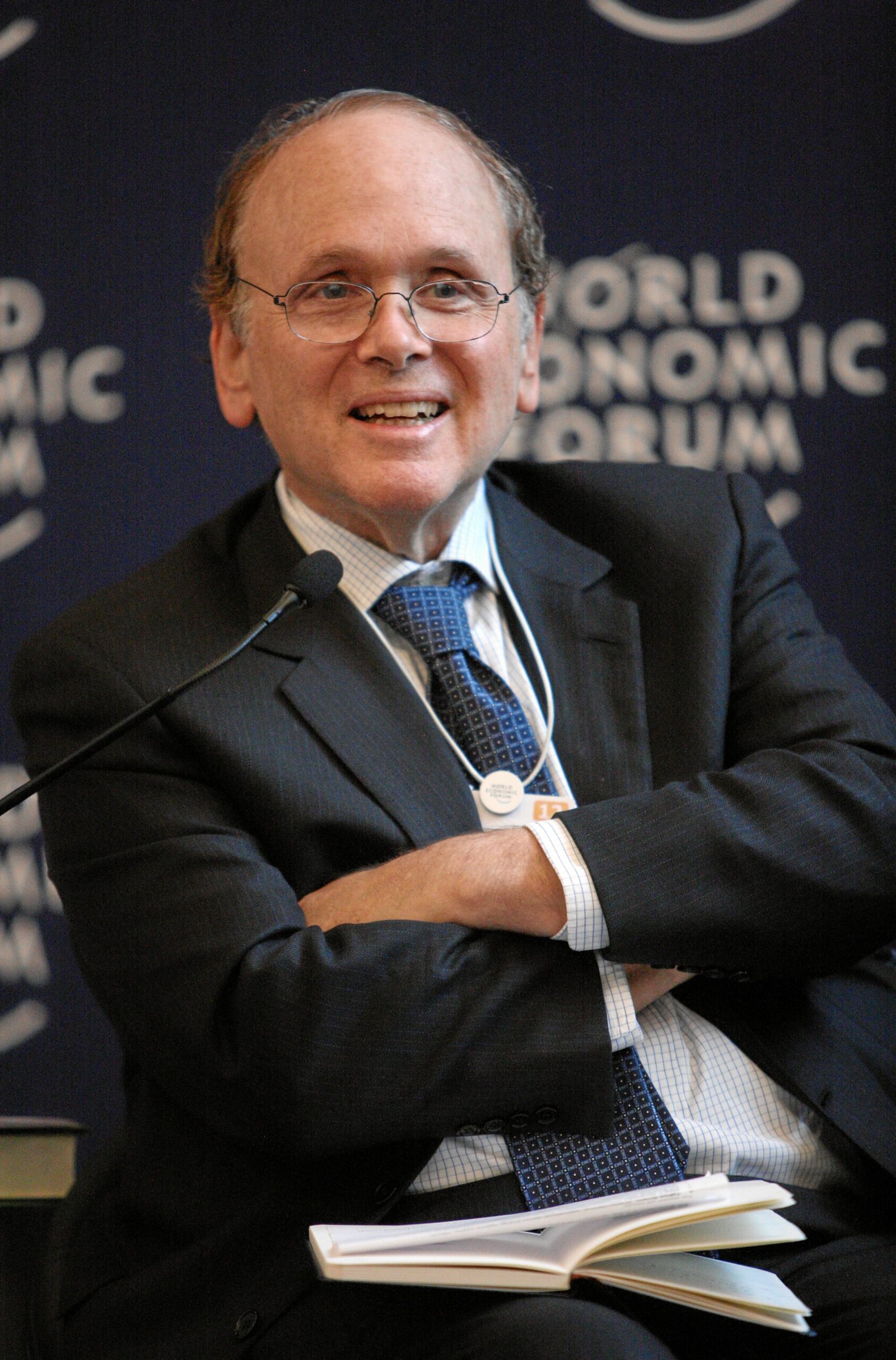 The New Map: Energy, Climate, and the Clash of Nations by Daniel Yergin (image credits: wikimedia)