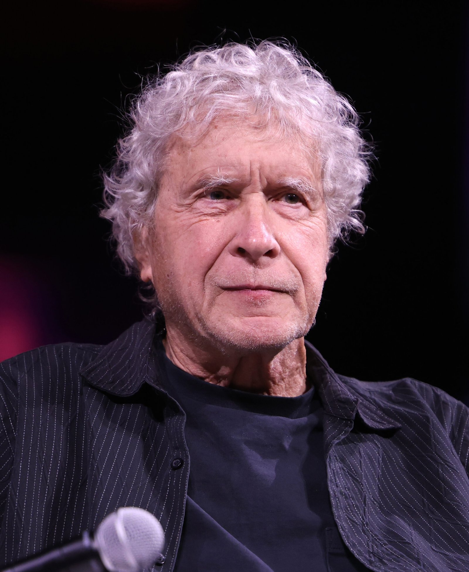 Nonfiction Exposés and the Power of Memoir (image credits: wikimedia)