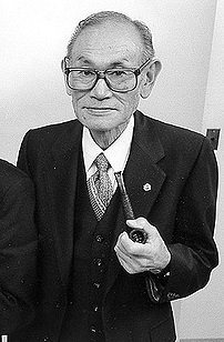 Fred Korematsu: Standing Up Against Internment (image credits: wikimedia)