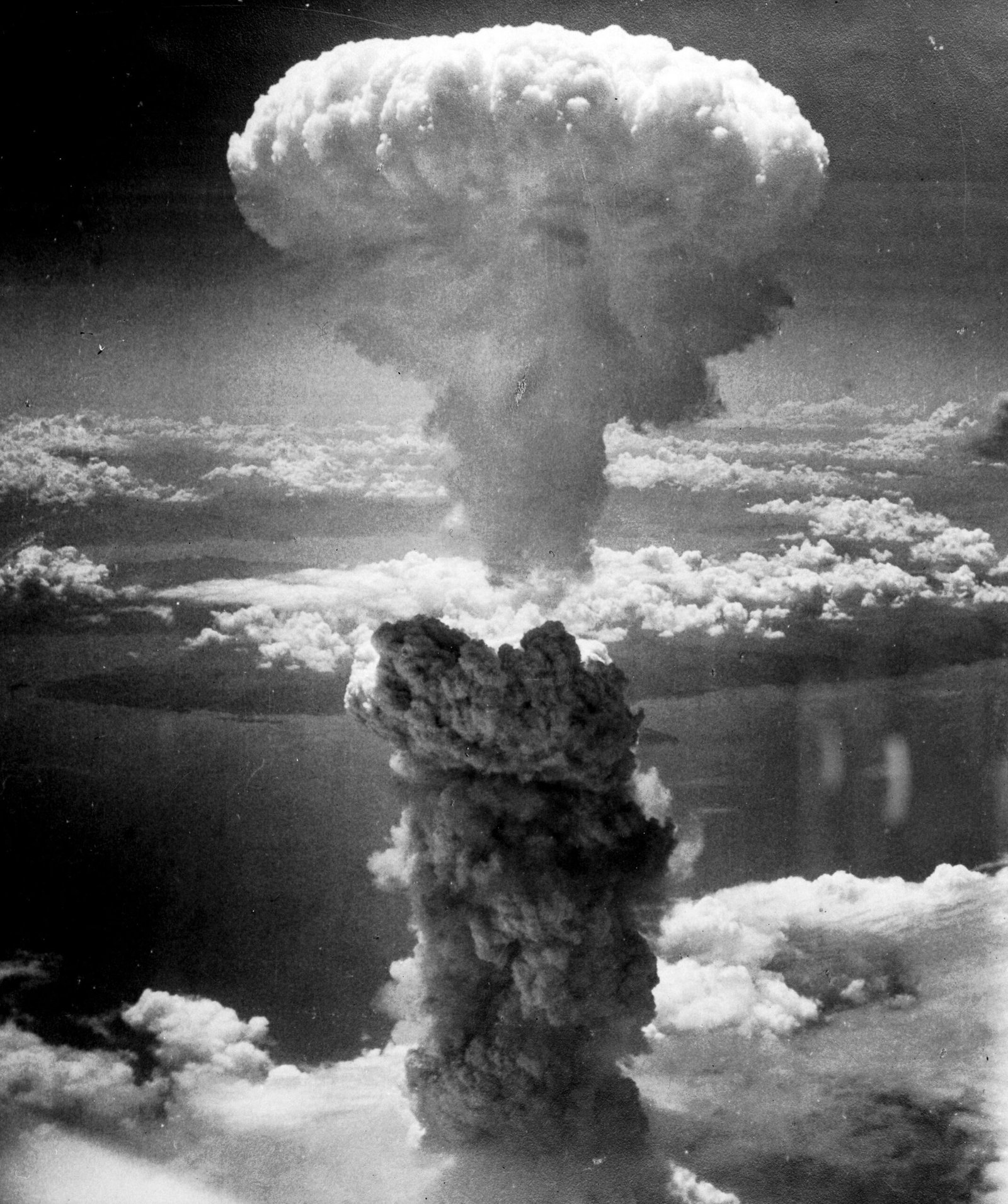 Manhattan Project: The Birth of the Atomic Age (image credits: wikimedia)