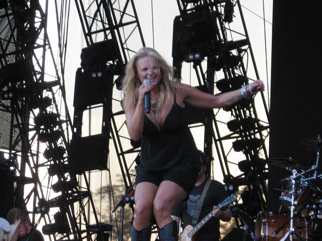 Lakefront Music Fest 2025: Minnesota's Scenic Summer Escape (image credits: flickr)