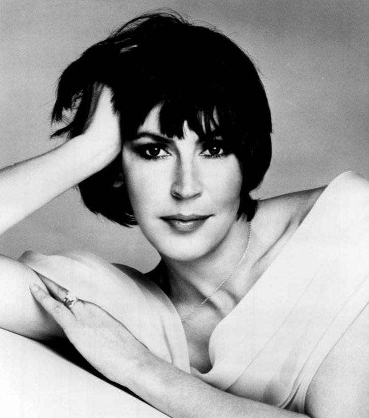 I Am Woman – Helen Reddy's Roar of Female Empowerment (image credits: wikimedia)