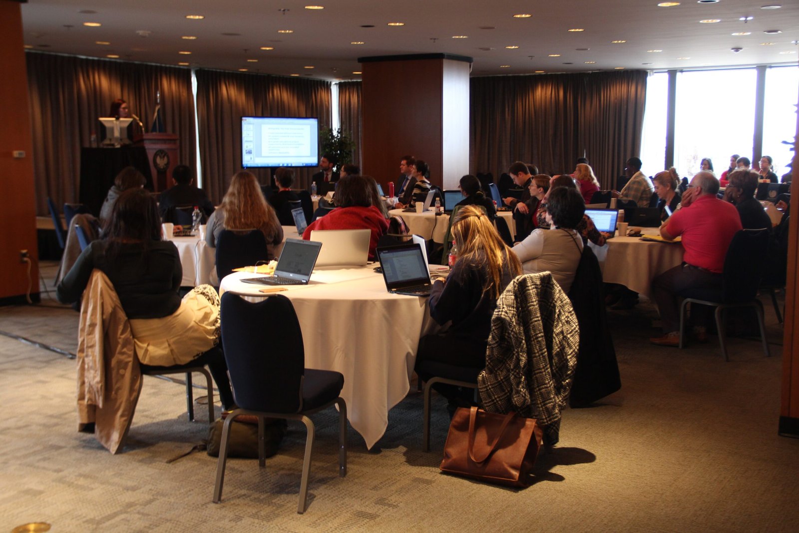 Government Hearings and the Ongoing Debate (image credits: wikimedia)