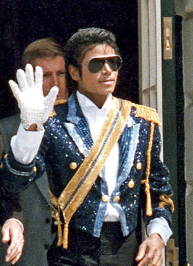 Michael Jackson's Rhinestone-Studded White Glove (image credits: wikimedia)
