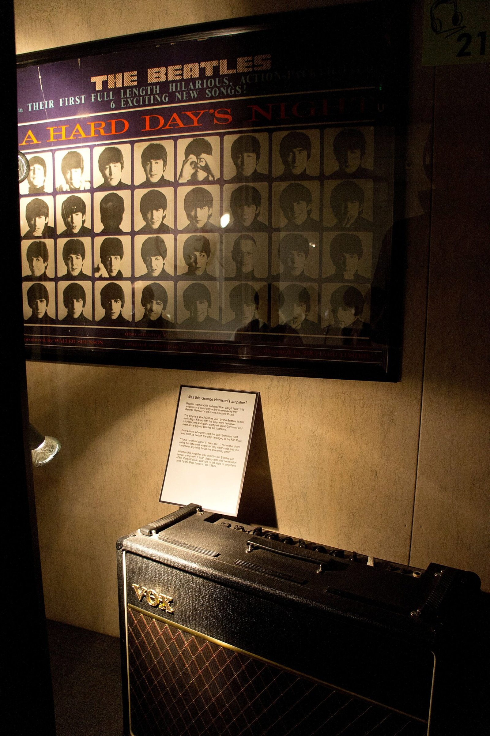 The Beatles' Shea Stadium Vox Amplifier (image credits: wikimedia)