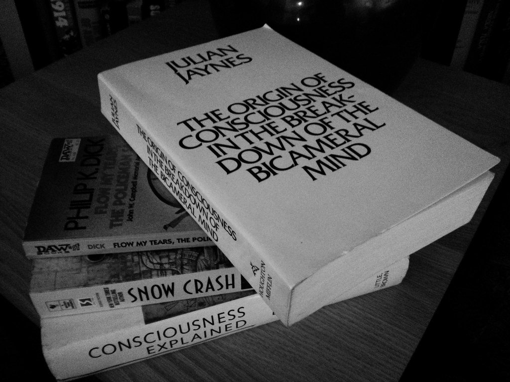 The Origin of Consciousness in the Breakdown of the Bicameral Mind by Julian Jaynes - A Controversial Theory That Captivated America (image credits: flickr)