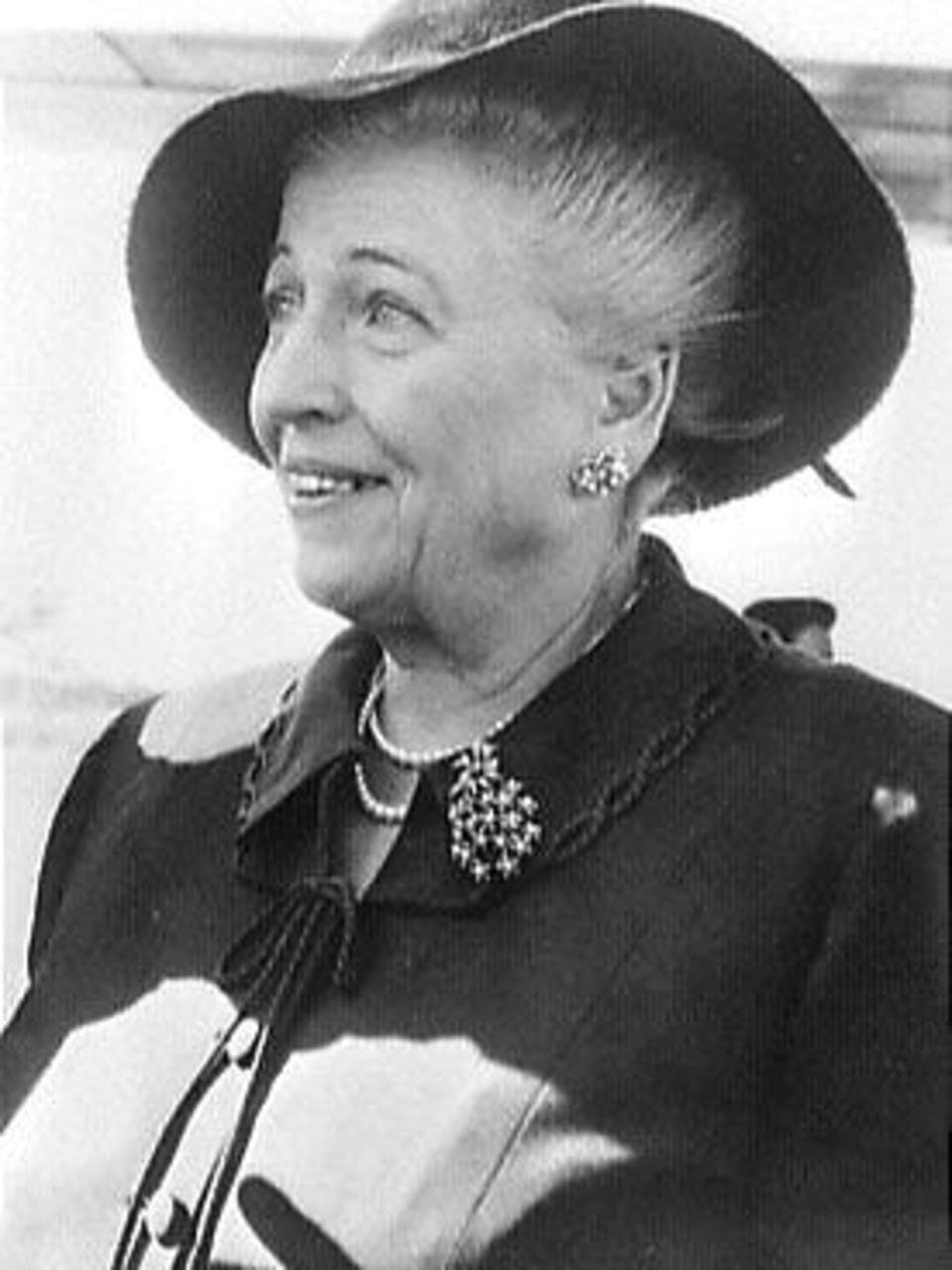 Pearl S. Buck: The Woman Who Captured China but Lost America (image credits: wikimedia)
