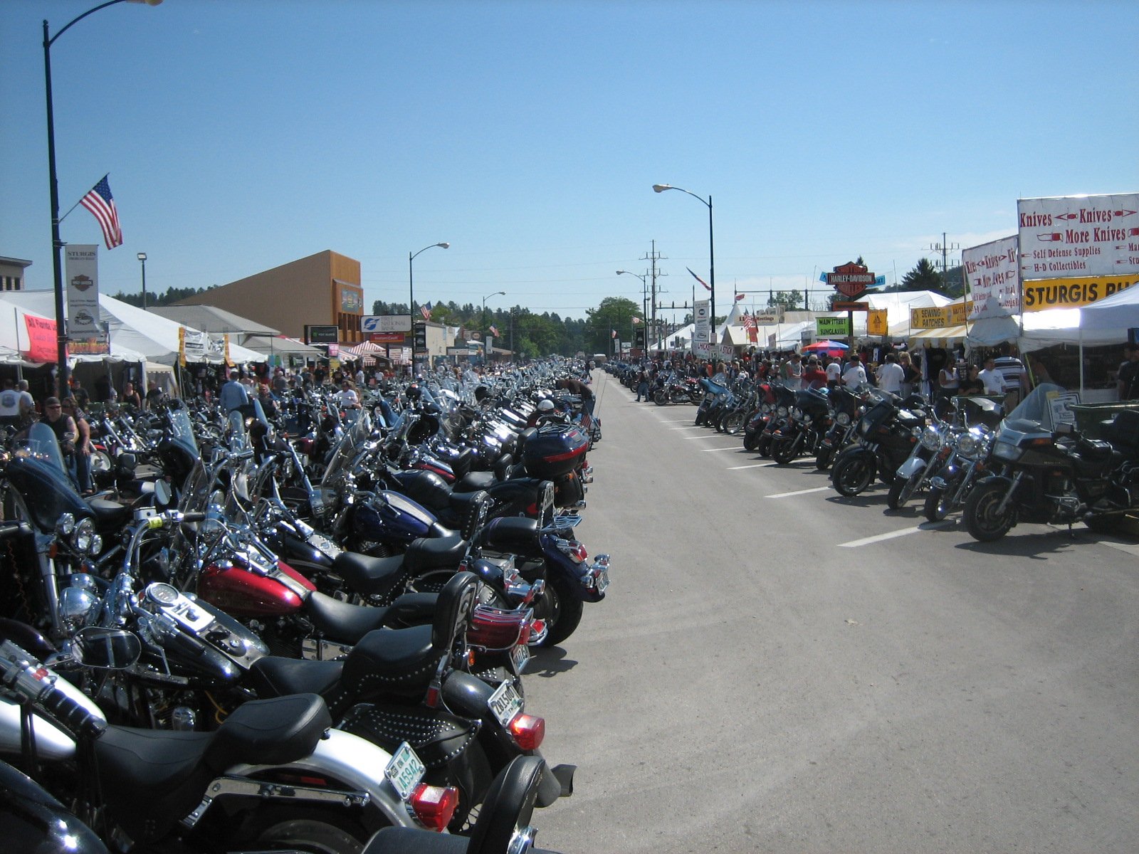 Sturgis Motorcycle Rally and Public Safety Laws (image credits: By Cumulus Clouds, CC BY-SA 3.0, https://commons.wikimedia.org/w/index.php?curid=2346862)