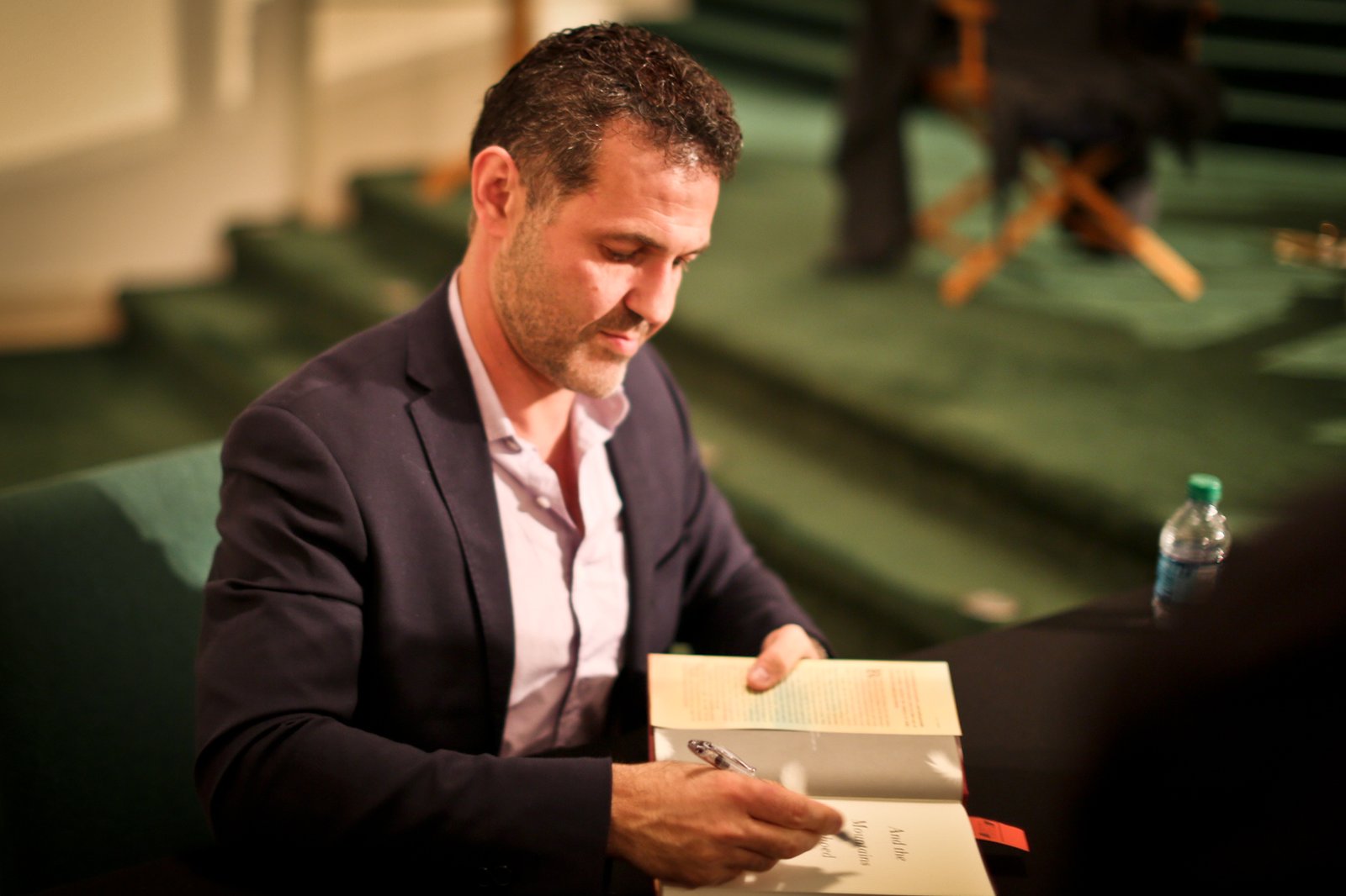 Contemporary Fiction and Modern Policy Shifts (image credits: Khaled Hossein, CC BY 2.0, https://commons.wikimedia.org/w/index.php?curid=71170537)