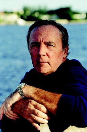 Alex Cross Series – James Patterson's Writing Factory (image credits: By Susan Solie-Patterson, CC BY-SA 3.0, https://commons.wikimedia.org/w/index.php?curid=15593339)