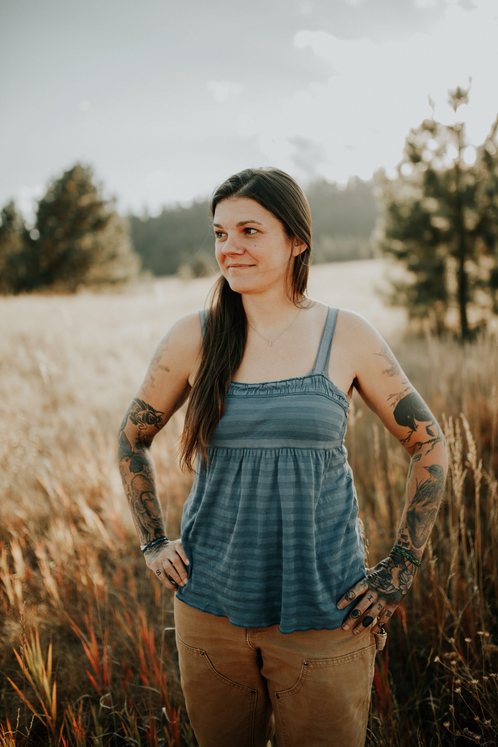 Maid: Hard Work, Low Pay, and a Mother’s Will to Survive by Stephanie Land (image credits: The uploader on Wikimedia Commons received this from the author/copyright holder via photosubmissions., CC BY-SA 4.0, https://commons.wikimedia.org/w/index.php?curid=91185680)