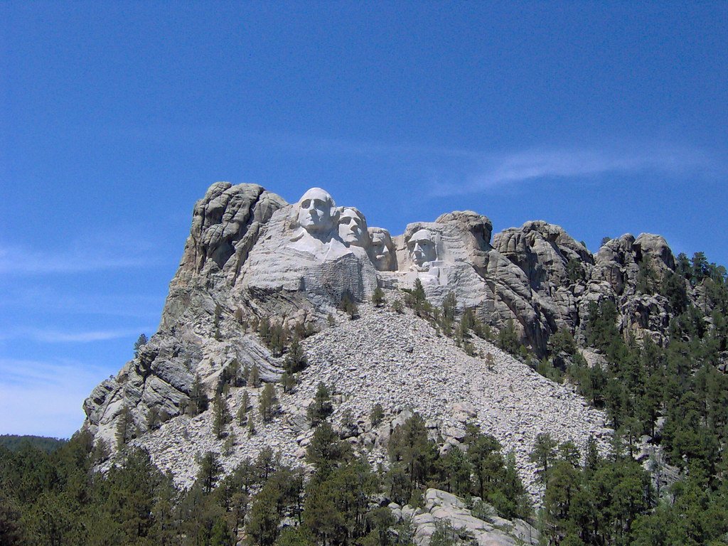 Mount Rushmore: Sacred Land and Broken Promises (image credits: flickr)