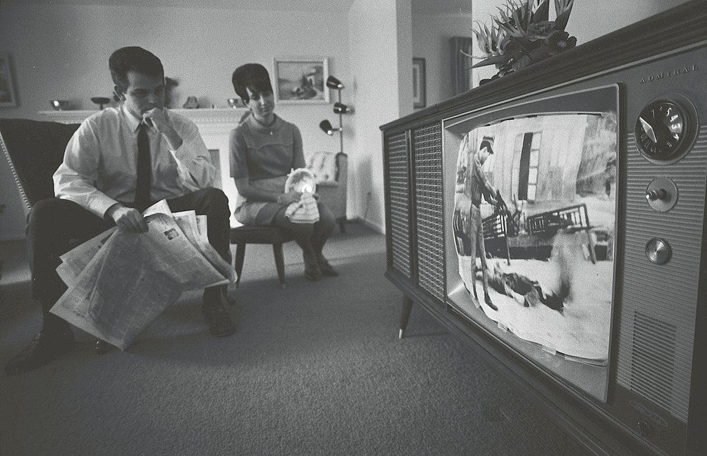 Media and the First “Television War” (image credits: This image  is available from the United States Library of Congress's Prints and Photographs division under the digital ID ds.01311.This tag does not indicate the copyright status of the attached work. A normal copyright tag is still required. See Commons:Licensing., Public domain, https://commons.wikimedia.org/w/index.php?curid=55623912)