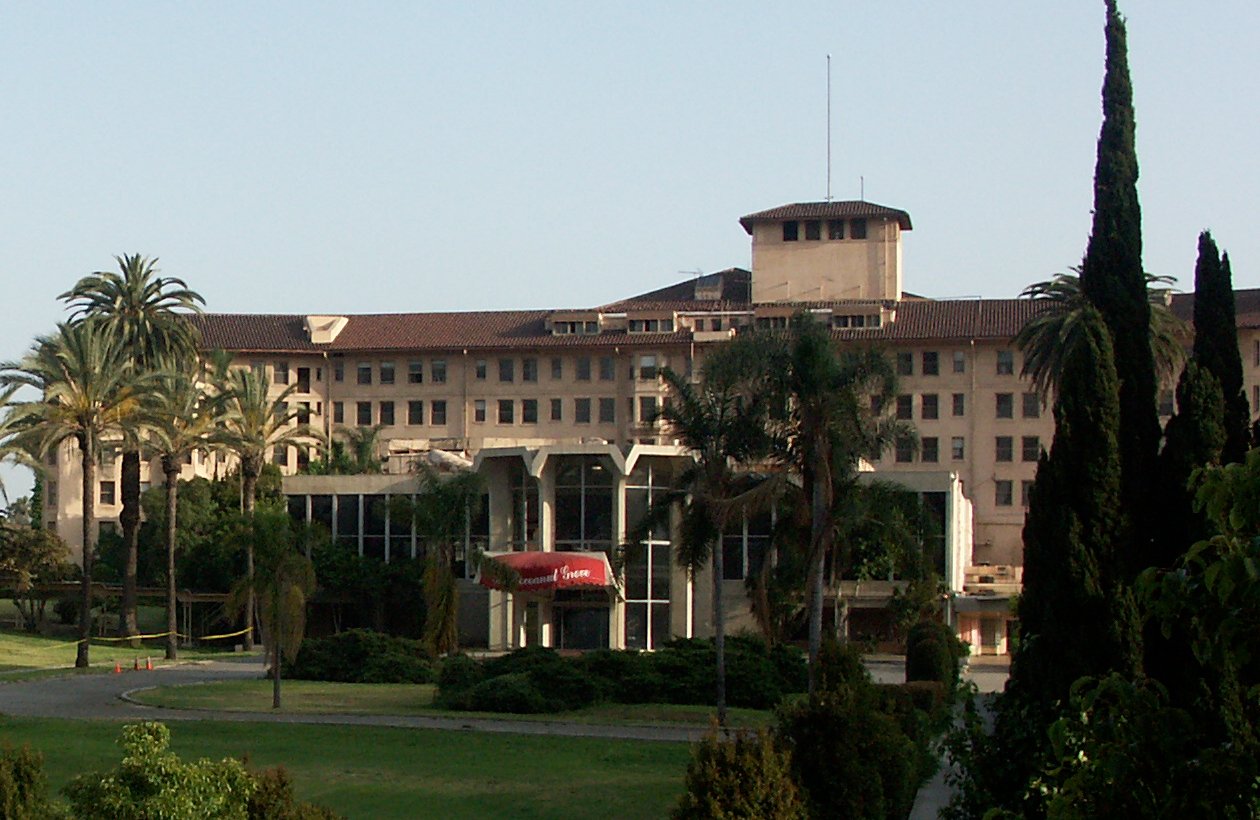 The Scene of the Crime: Ambassador Hotel (image credits: wikimedia)