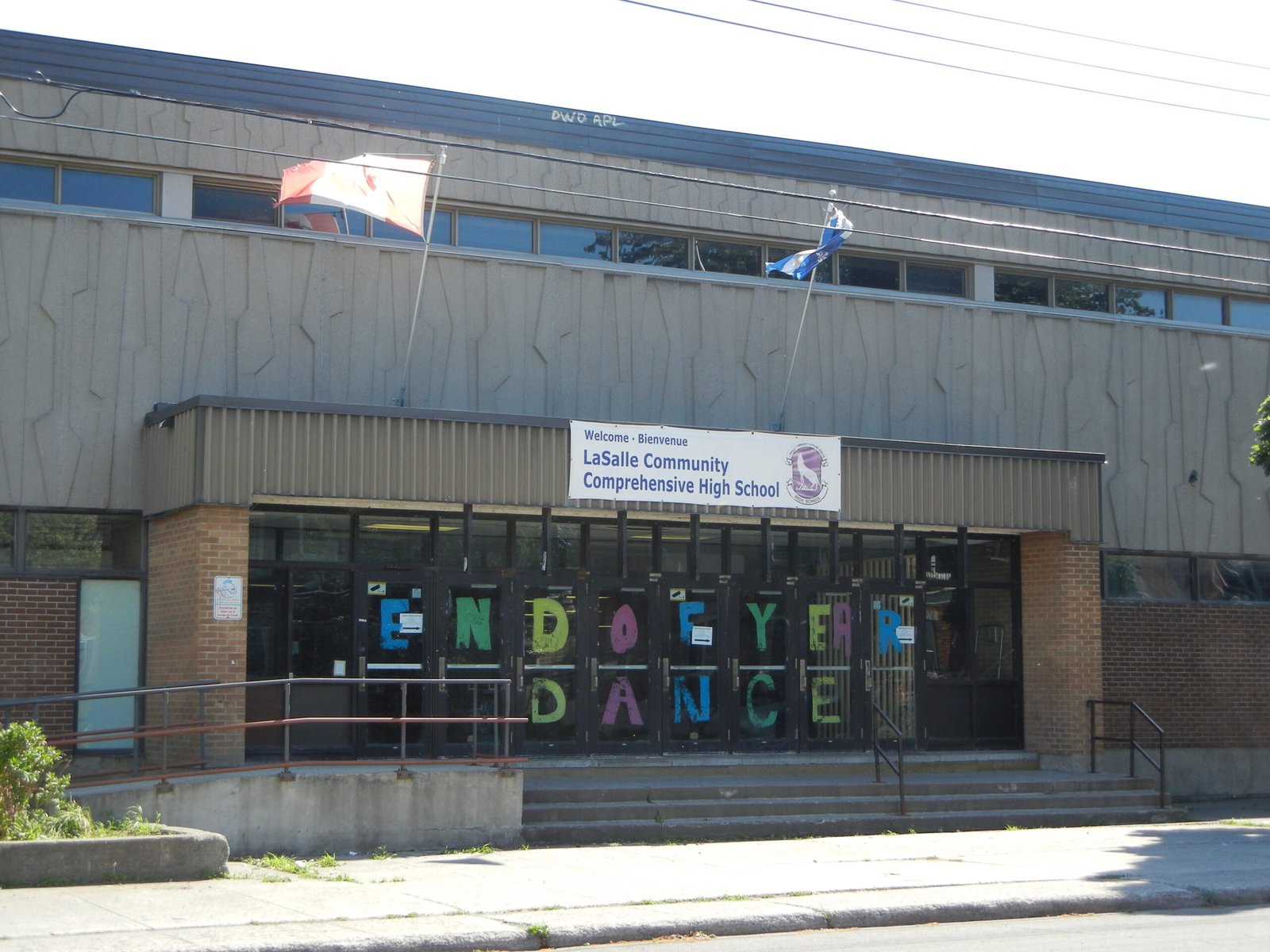 The Comprehensive High School: Education for All (image credits: By Jeremy Andrews, CC BY-SA 3.0, https://commons.wikimedia.org/w/index.php?curid=20076353)