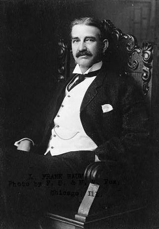 L. Frank Baum – American Fairy Tale (image credits: Public domain, https://commons.wikimedia.org/w/index.php?curid=754758)