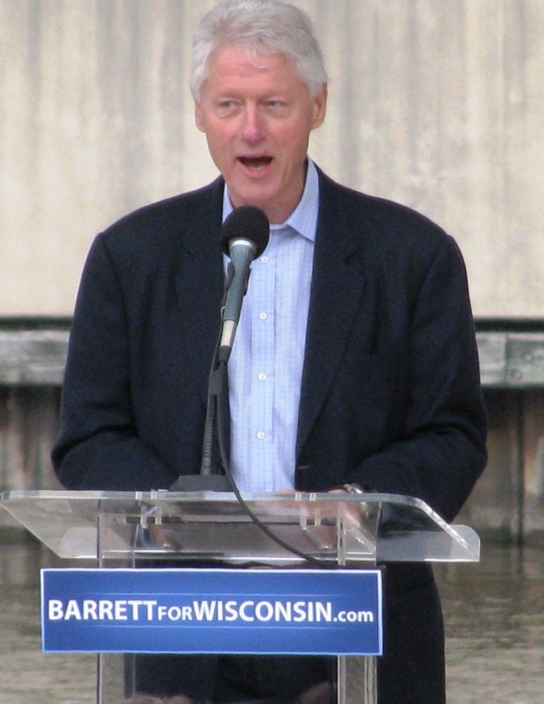 Political Campaigns Borrow From Theatrical Production (image credits: wikimedia)