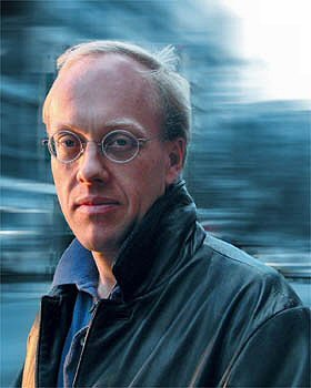 Days of Destruction, Days of Revolt: Economic Collapse in Visual Form (image credits: Chris Hedges, Attribution, https://commons.wikimedia.org/w/index.php?curid=15358359)