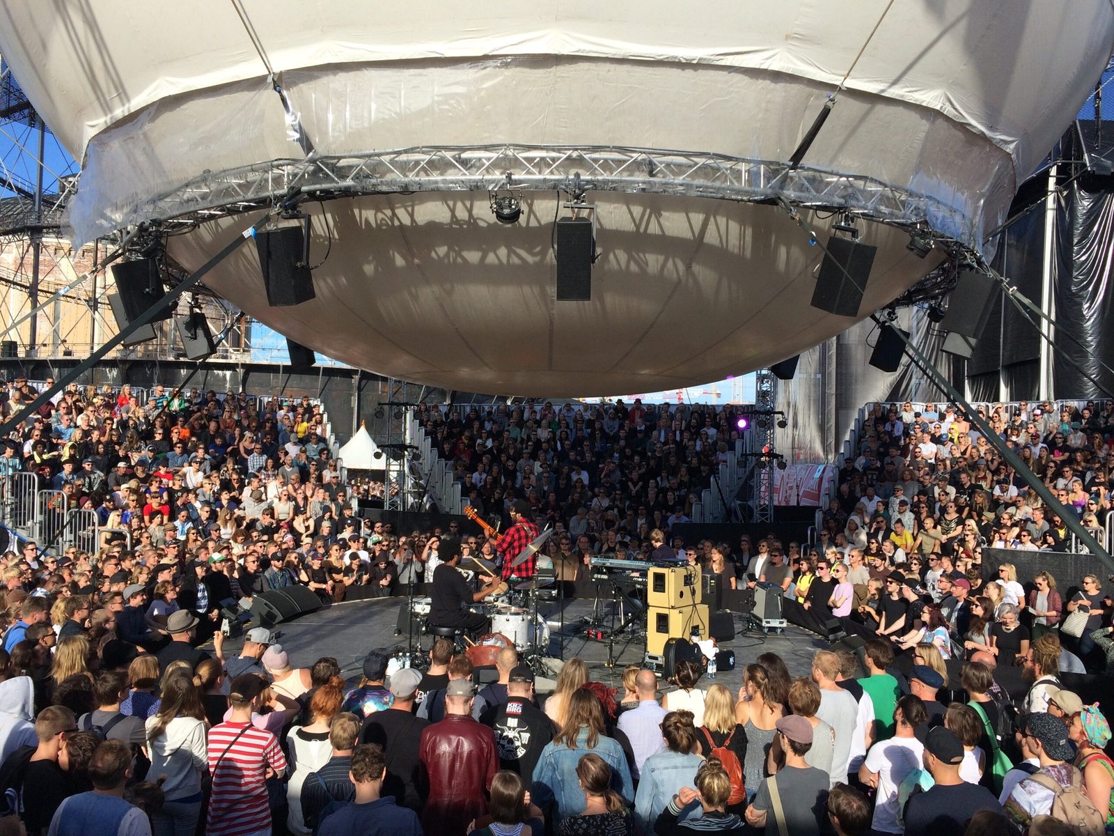 Smaller, More Intimate Events (image credits: By kallerna, CC BY-SA 4.0, https://commons.wikimedia.org/w/index.php?curid=51473147)