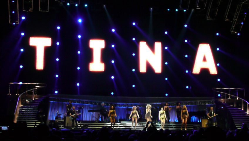 Breaking Racial Barriers on Global Stages (image credits: wikimedia)