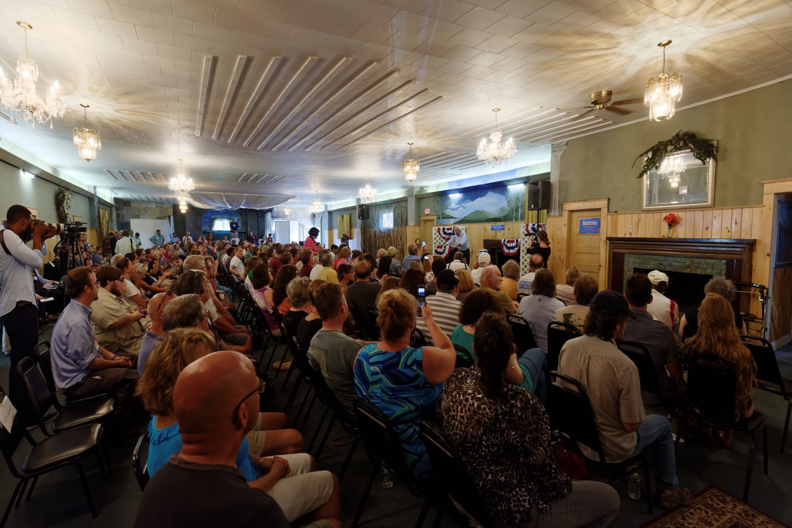Protests Inside the Halls of Congress (image credits: US Senator of Vermont Bernie Sanders in Berlin NH on August 24th, 2015 by Michael Vadon (Color Corrected), CC BY-SA 2.0, https://commons.wikimedia.org/w/index.php?curid=70787757)