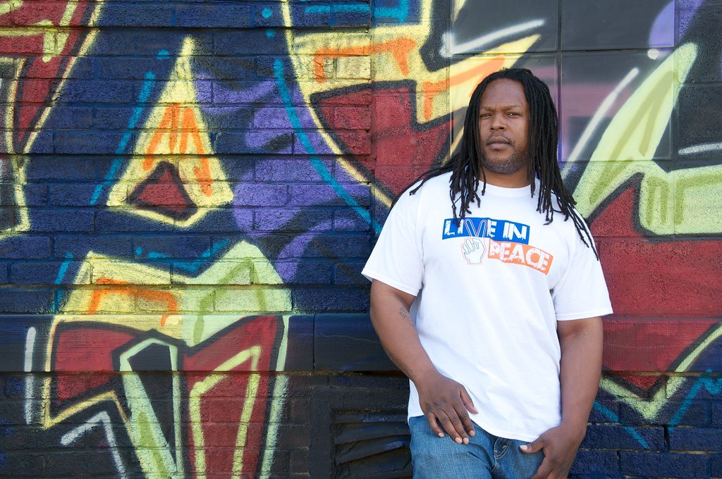 Literature and Memoir: Stories Behind Bars (image credits: flickr)