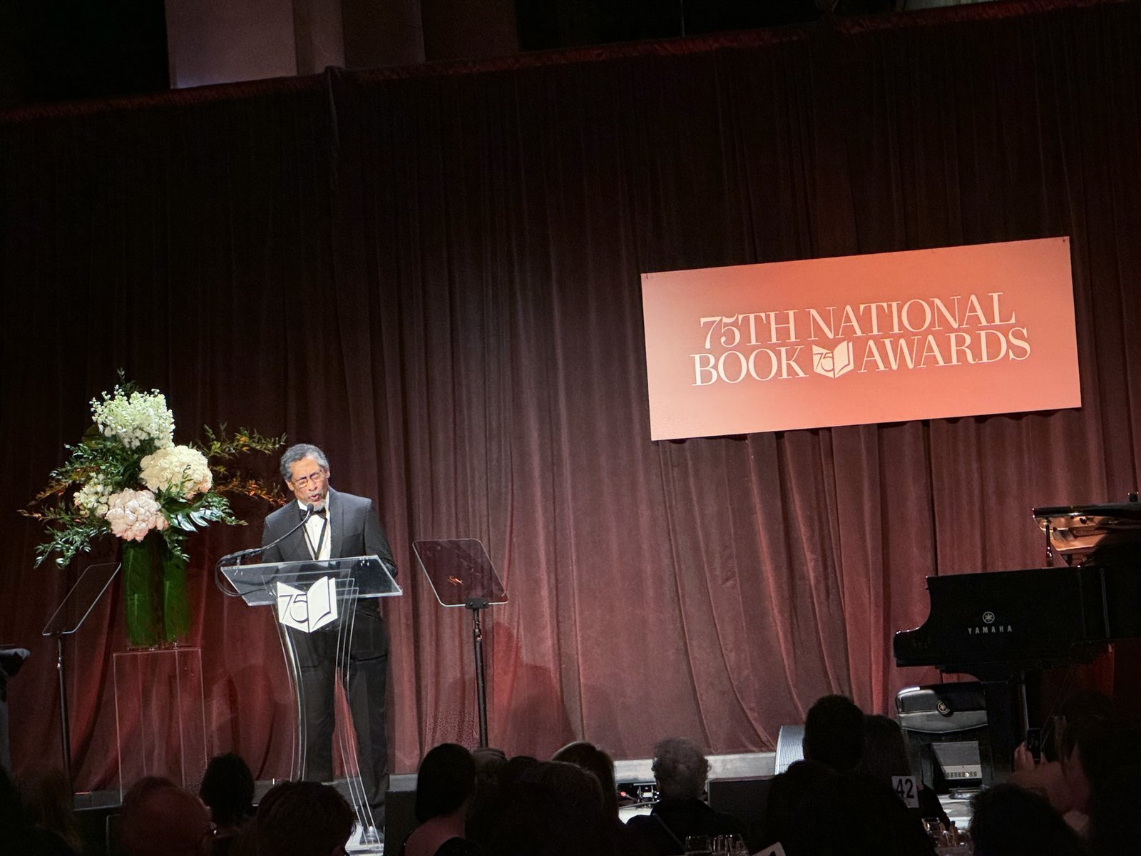 Critical Acclaim Mixed with Controversy (image credits: By Jennifer 8. Lee, CC BY-SA 4.0, https://commons.wikimedia.org/w/index.php?curid=156944072)