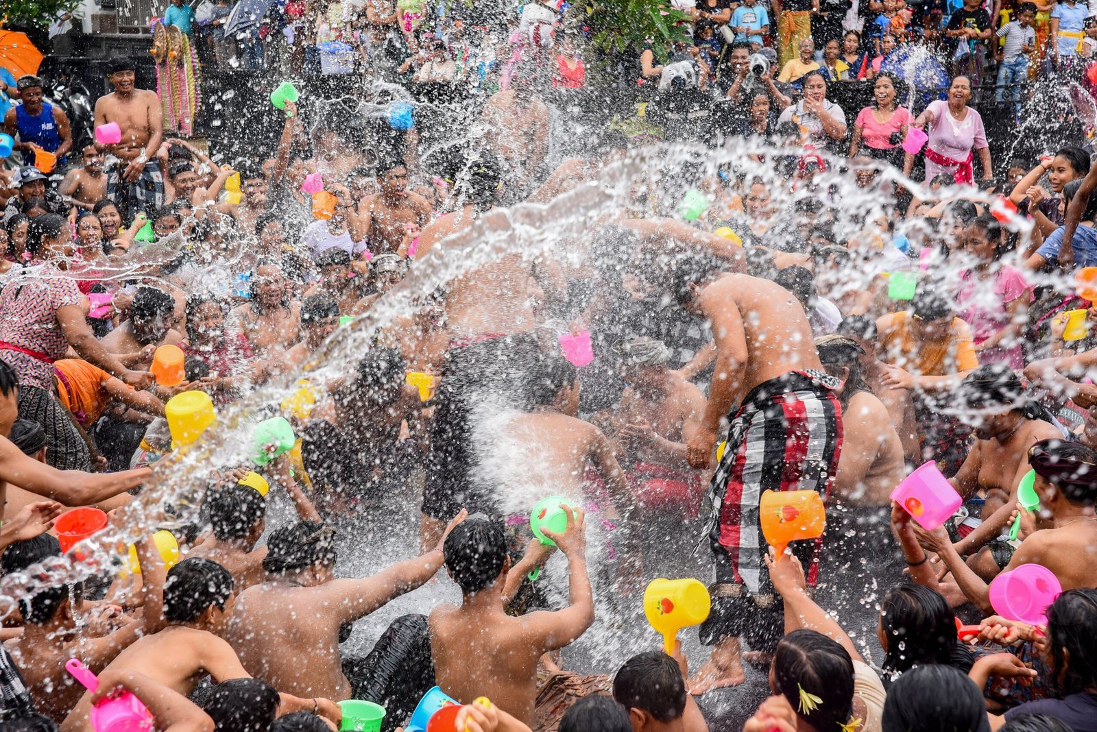 Songkran (Thailand) (image credits: wikimedia)