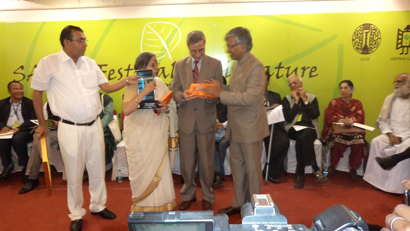 Track Prize Shortlists and Longlists (image credits: wikimedia)