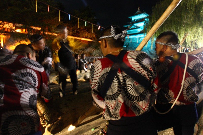 Onbashira Festival – Japan's Deadly Log Ride (image credits: wikimedia)