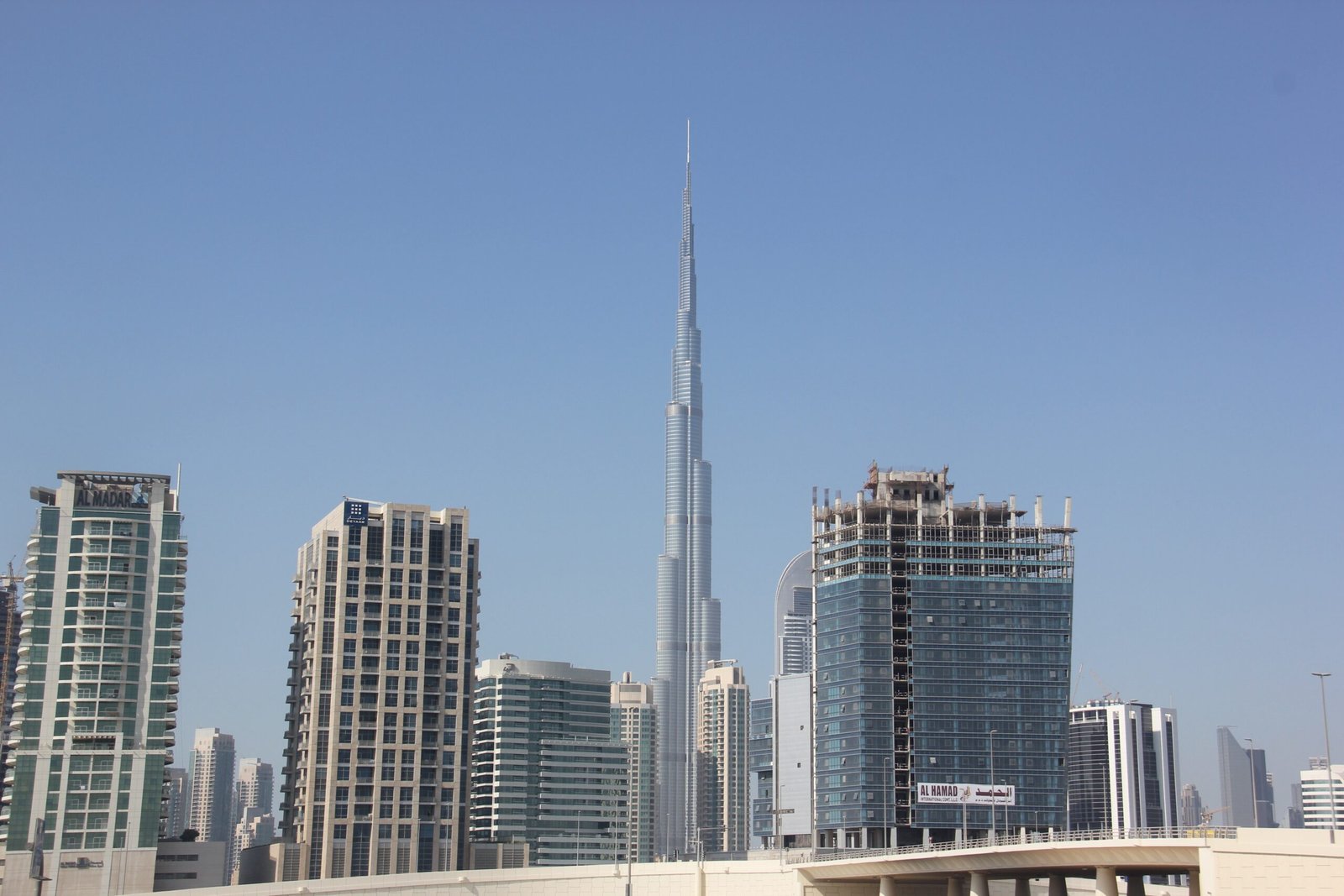 The Burj Khalifa: $1.5 Billion Vertical City (image credits: wikimedia)