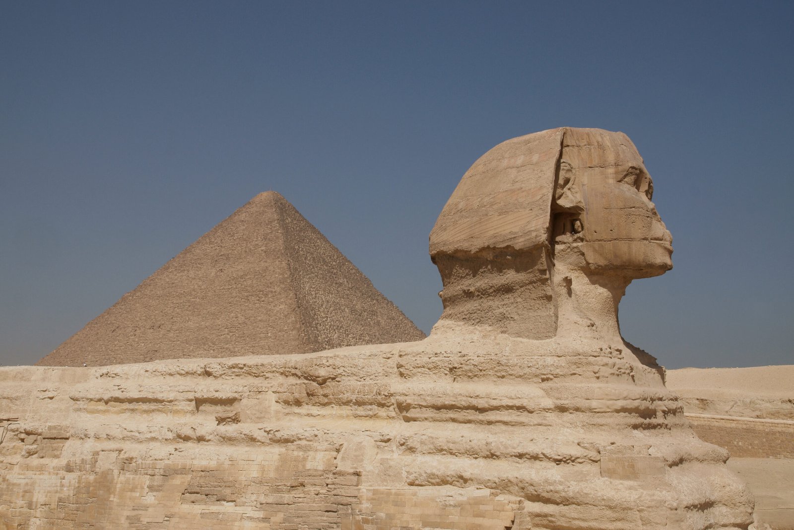 The Pyramids of Giza: $5 Billion Monuments to Eternity (image credits: wikimedia)